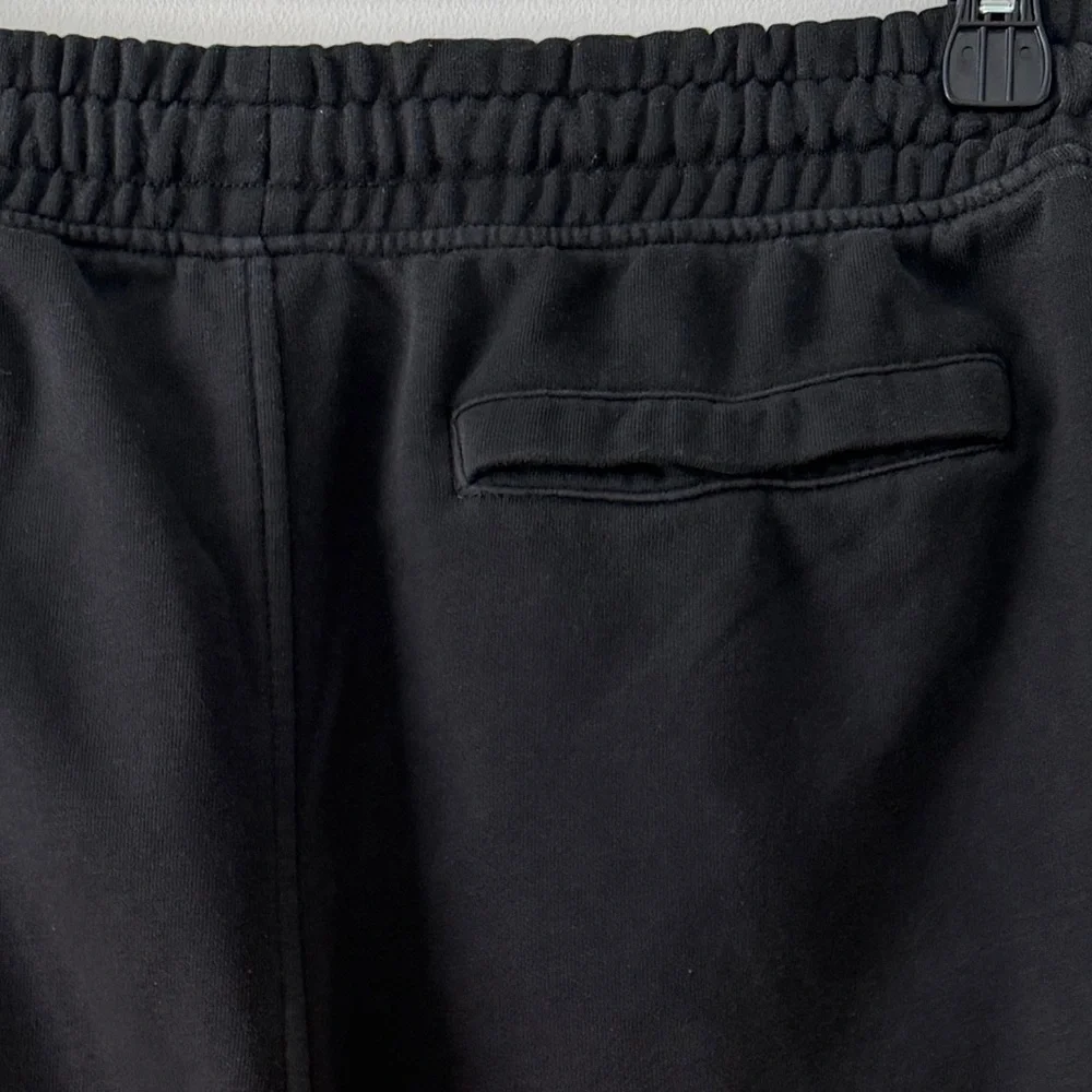 Gymshark EUC Black Tapered Joggers Athletic Fleece Sweatpants Men’s M Gym Fit - Picture 9 of 16